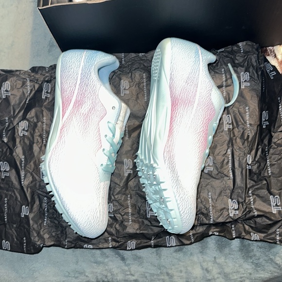Track spikes US 6.5 blue pink purple white New in box - Picture 4 of 10
